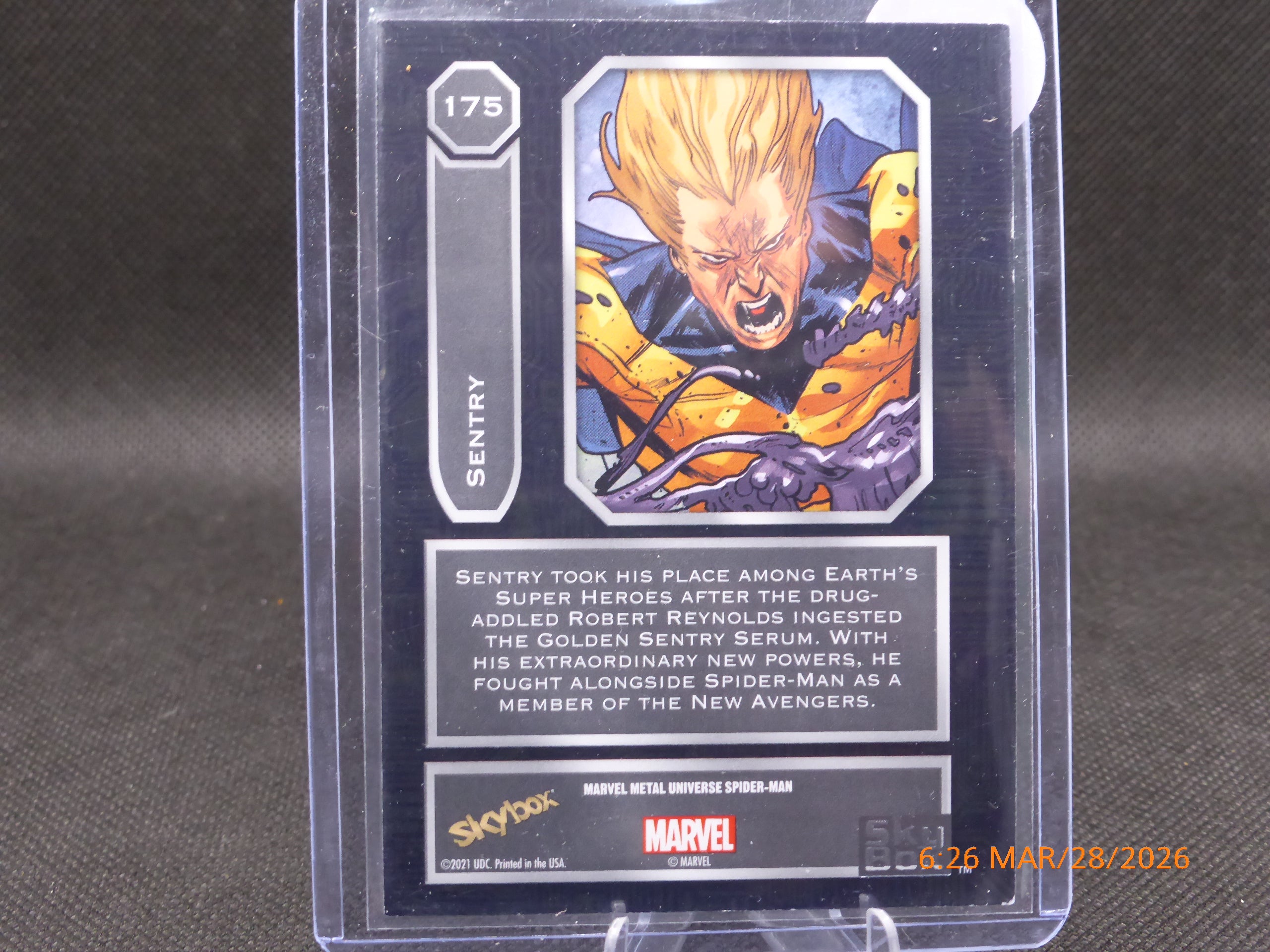 21 Marvel Metal Universe Sentry #175