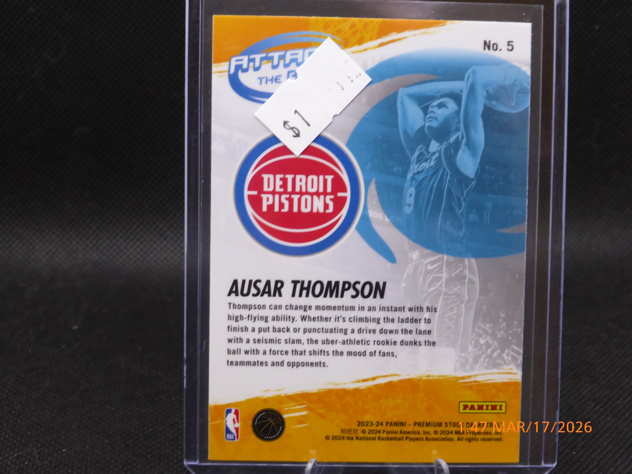 24 NBA Hoops Ausar Thompson #5 Attach the Rack