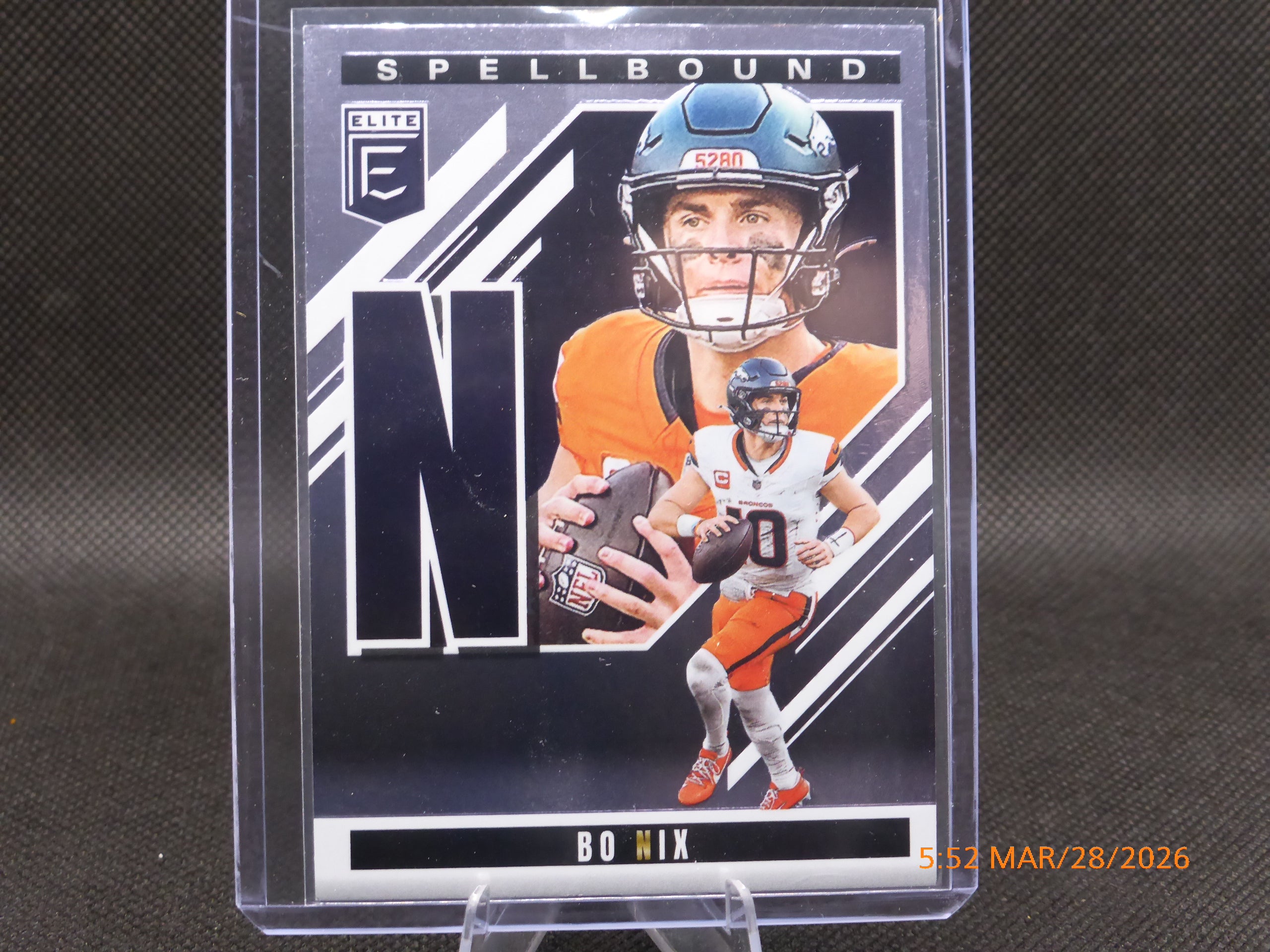 25 Donruss Elite Bo Nix #26 Spellbound