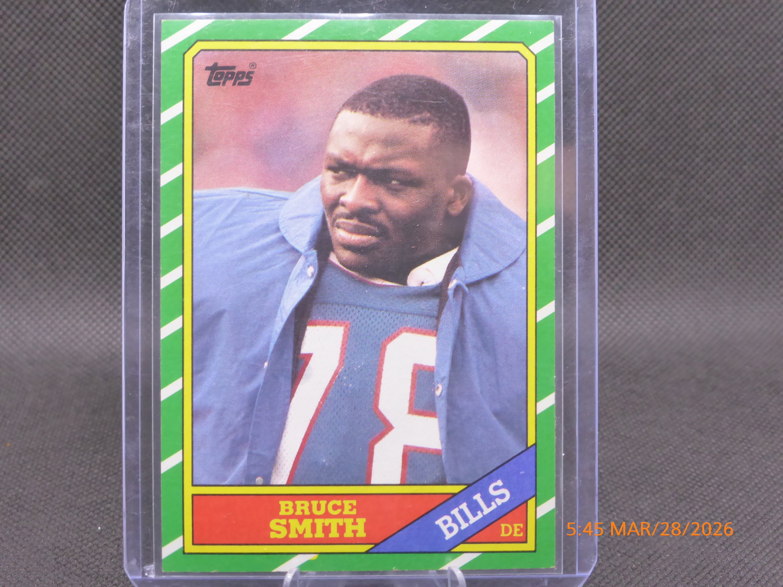 86 Topps Bruce Smith #389