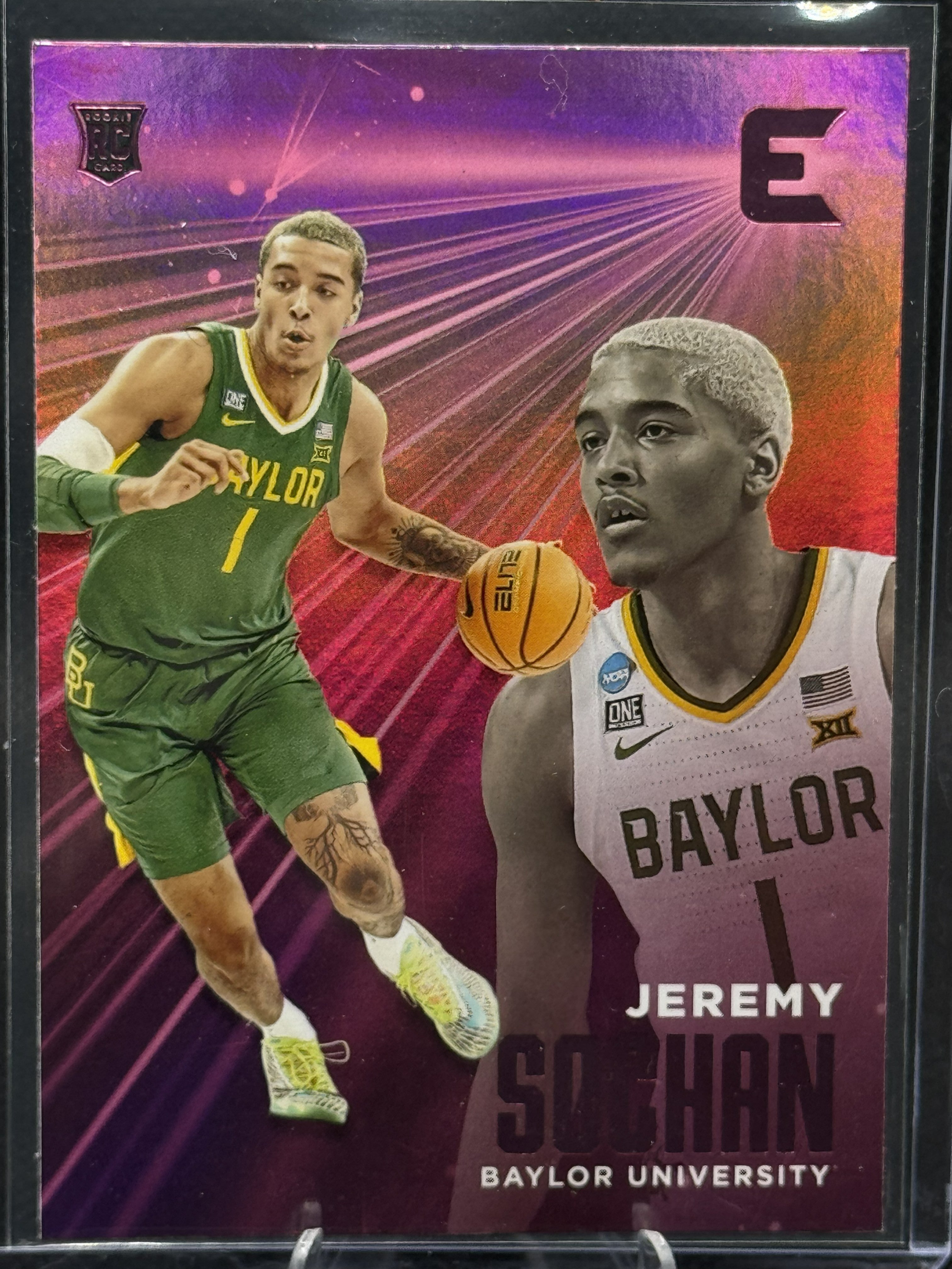 22 Essentails Draft Picks Jeremy Sochan #16 Pink (RC)