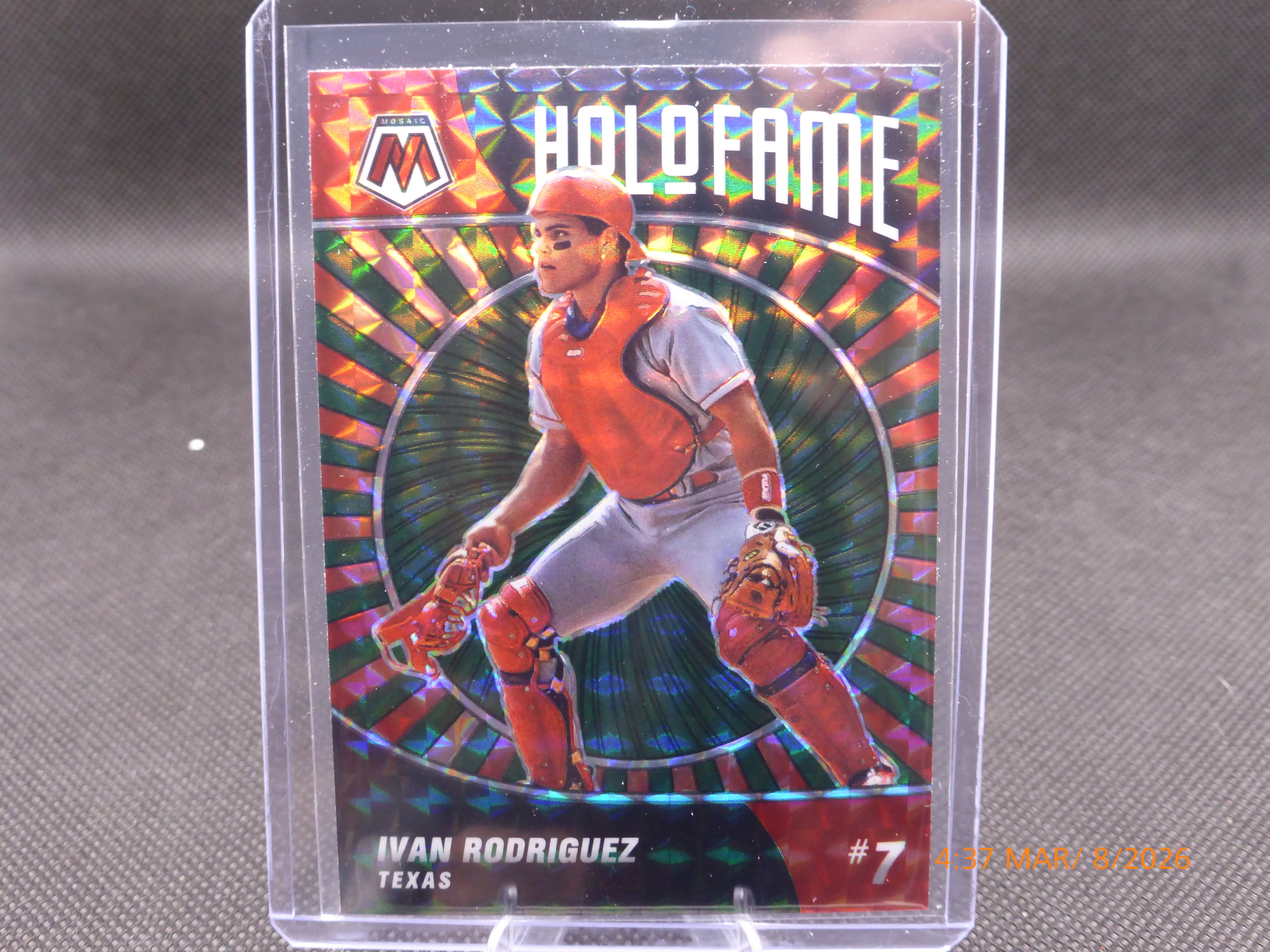 22 Mosaic Ivan Rodriguez #HF-12 Holofame Green Mosaic