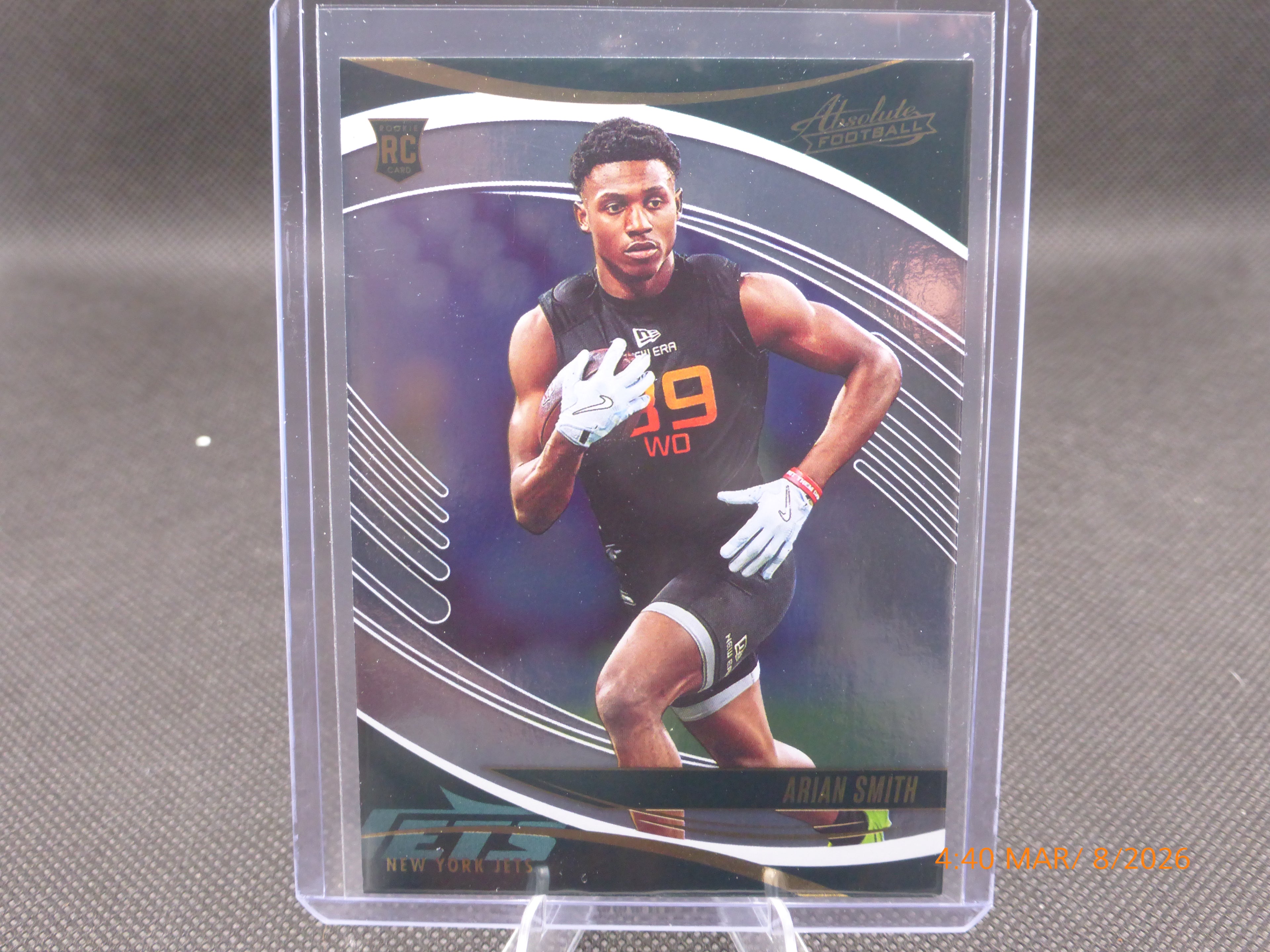 25 Absolute Arian Smith #104